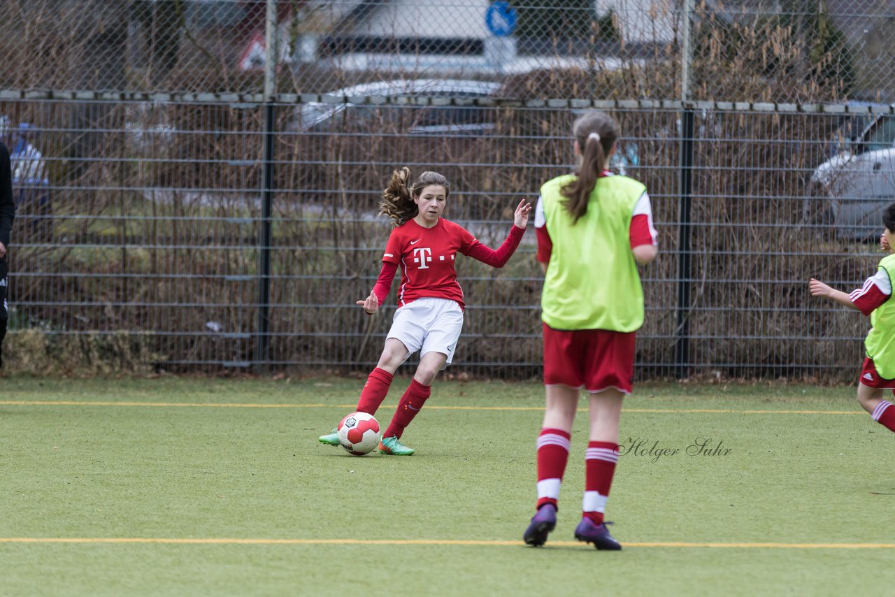 Bild 79 - C-Juniorinnen Kaltenkirchener TS - SV Wahlstedt : Ergebnis: 0:6